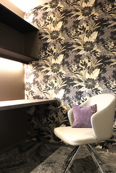 至福のひとときを彩るリッチなサロン空間